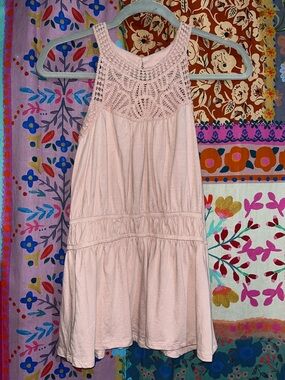 MAURICES Boho Light Pink Crochet Detail Tank Size XS